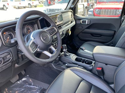 2025 Jeep Wrangler Sahara