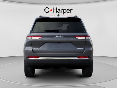 2027 Jeep Grand Cherokee Laredo X
