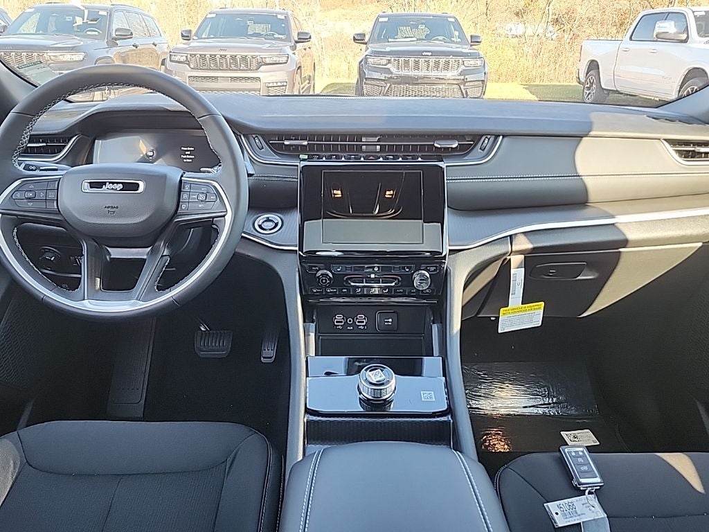 2025 Jeep Grand Cherokee Laredo X