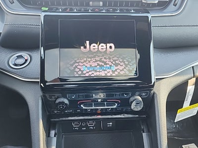 2025 Jeep Grand Cherokee Laredo X