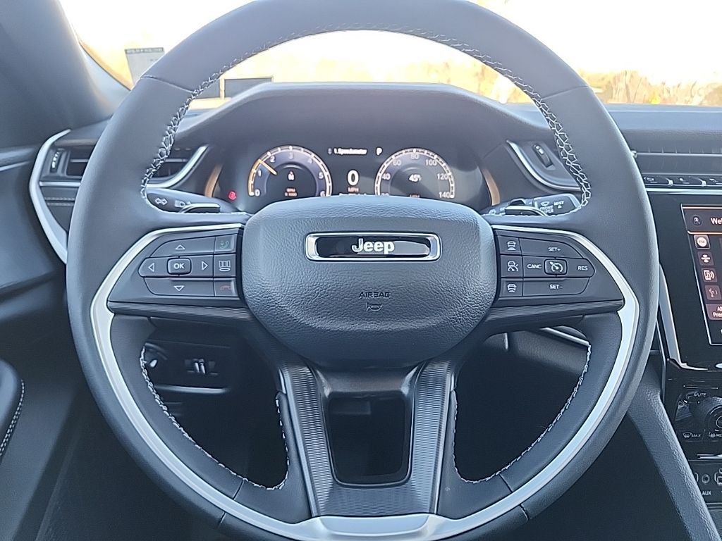 2025 Jeep Grand Cherokee Laredo X