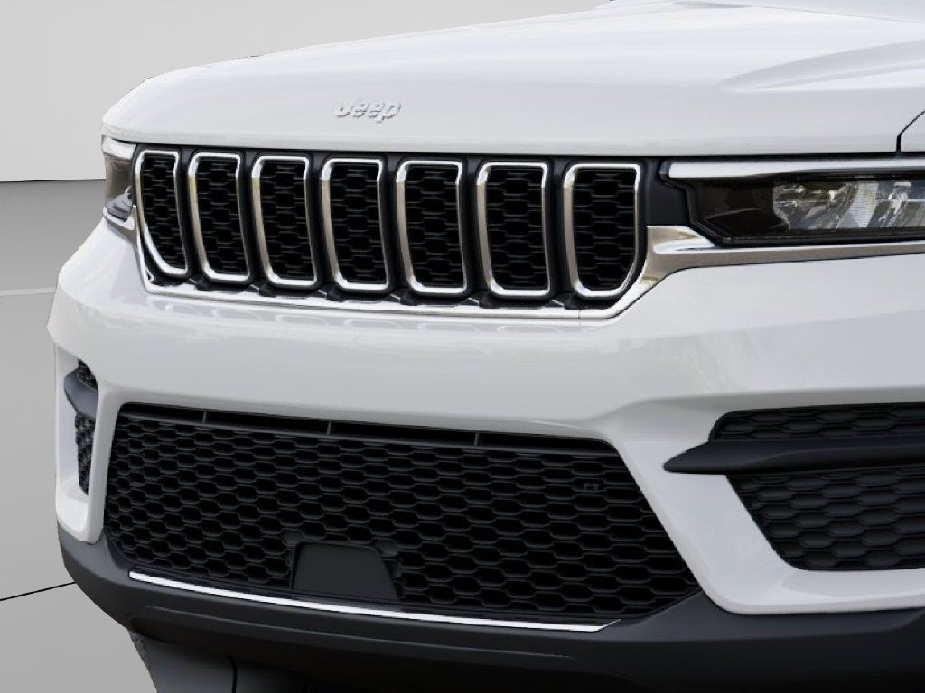 2027 Jeep Grand Cherokee Laredo X