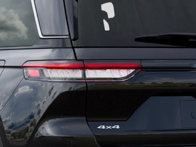 2027 Jeep Grand Cherokee Laredo X