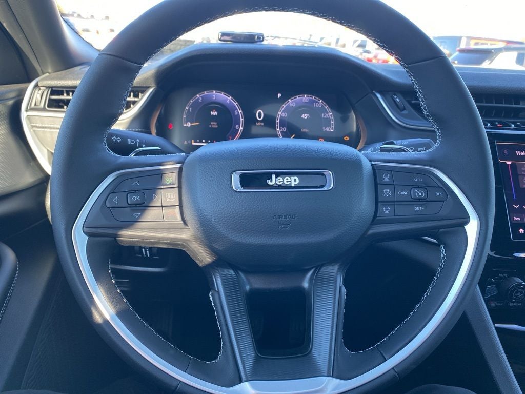 2025 Jeep Grand Cherokee Laredo X