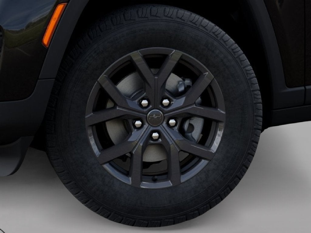 2027 Jeep Grand Cherokee Laredo X
