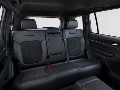 2026 Jeep Grand Cherokee Altitude