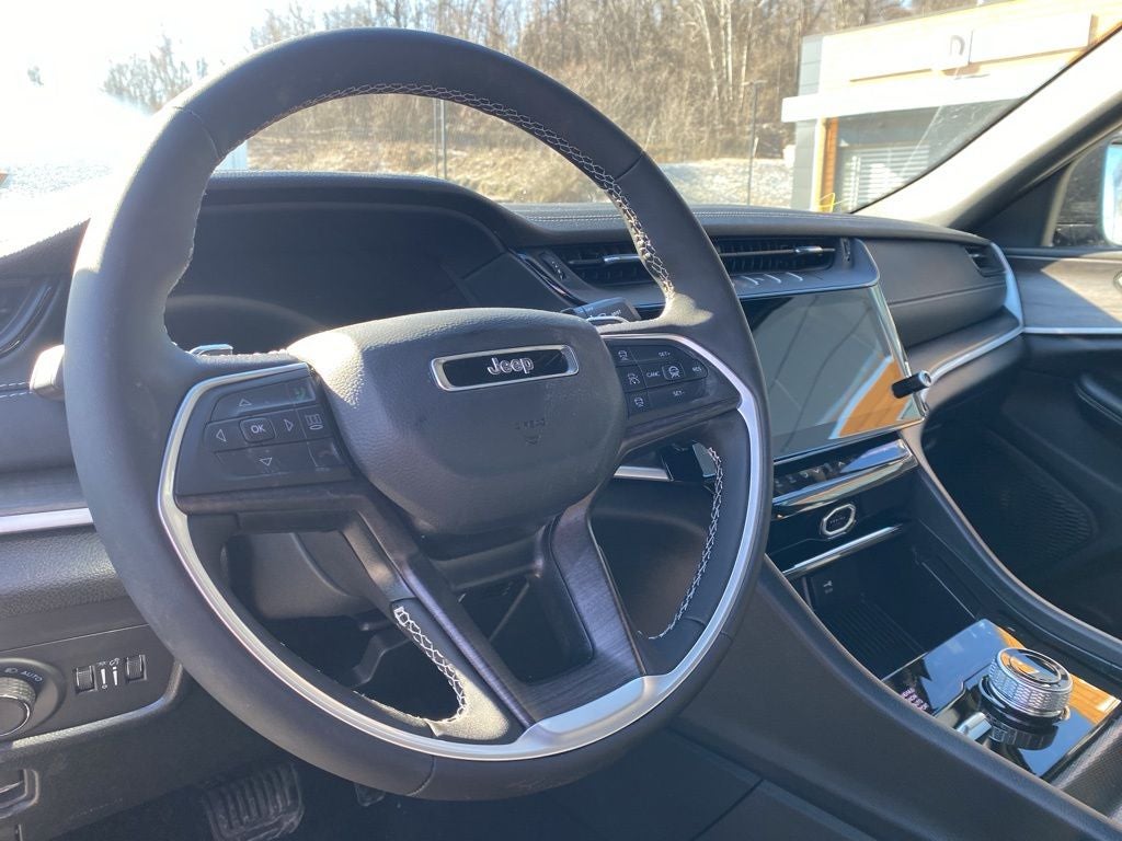 2026 Jeep Grand Cherokee Laredo