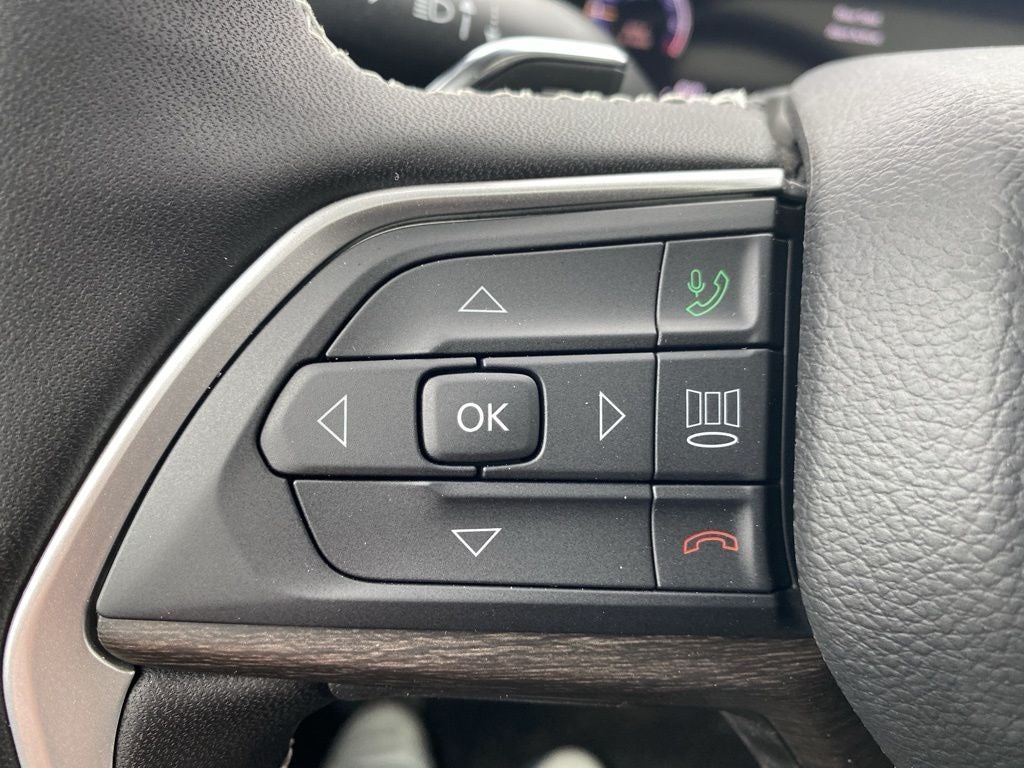 2026 Jeep Grand Cherokee Laredo