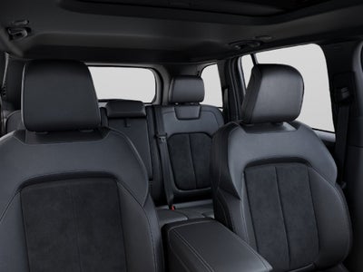 2027 Jeep Grand Cherokee Laredo Altitude