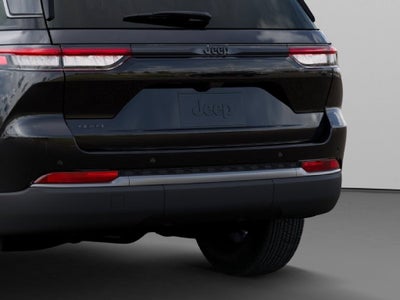 2027 Jeep Grand Cherokee Laredo Altitude