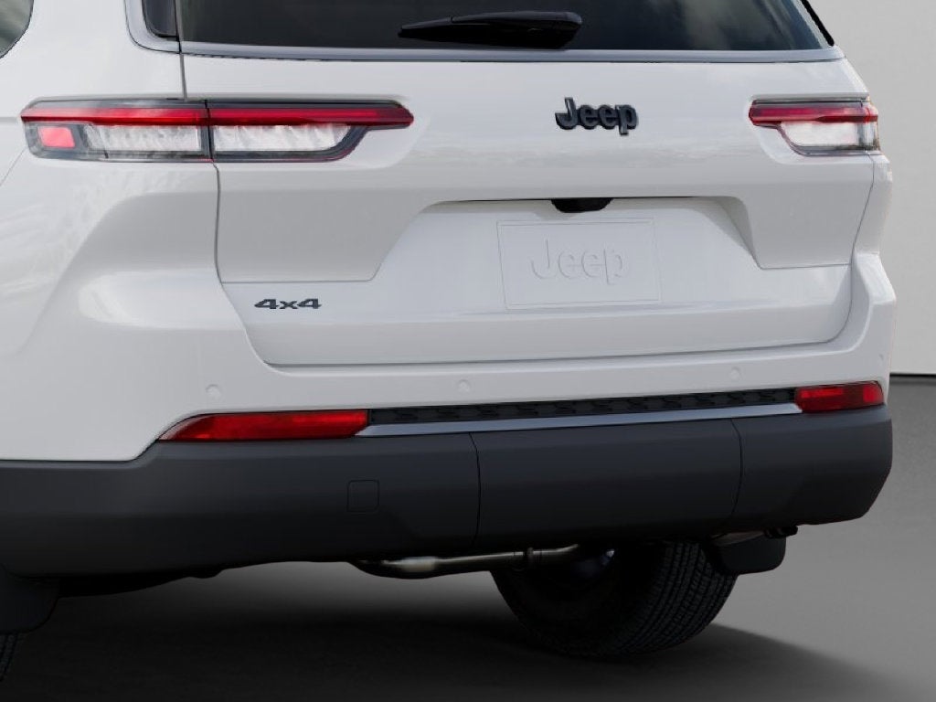 2027 Jeep Grand Cherokee L Laredo Altitude