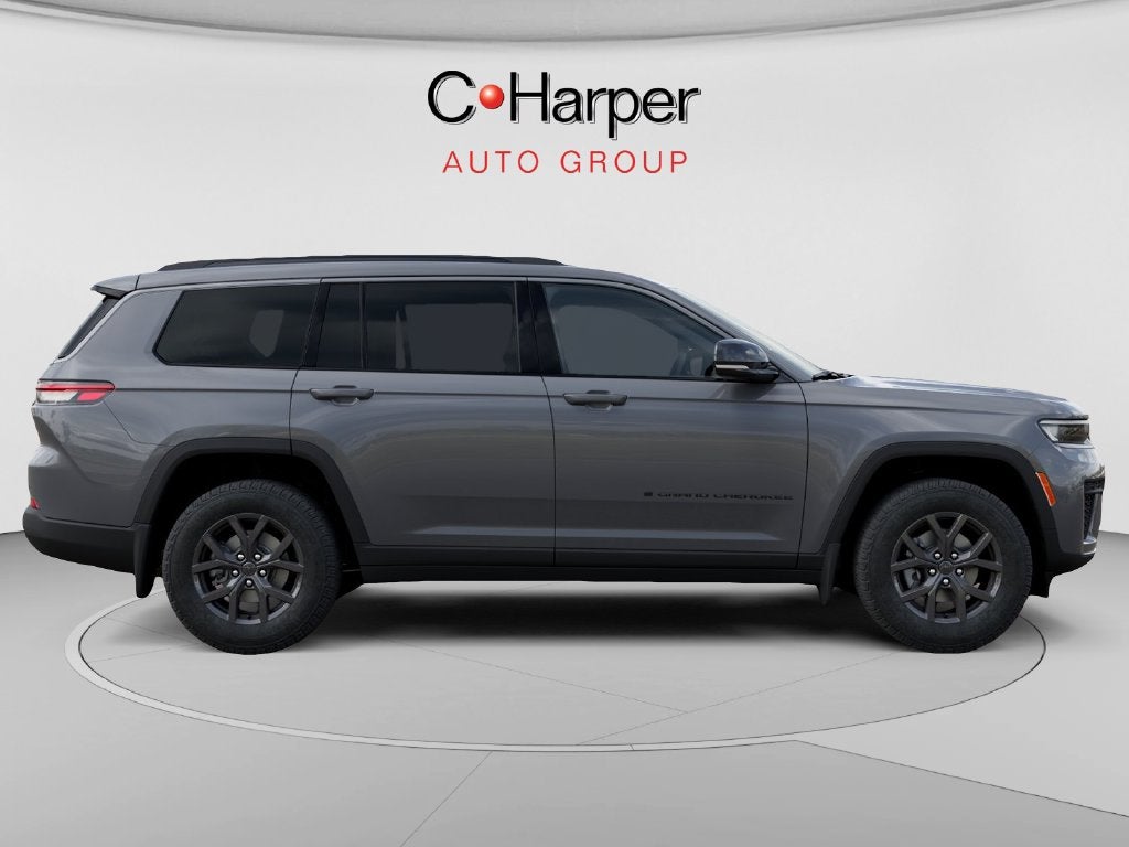2027 Jeep Grand Cherokee L Laredo Altitude