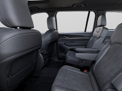 2027 Jeep Grand Cherokee L Laredo Altitude