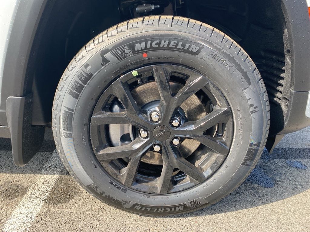 2026 Jeep Grand Cherokee L Laredo