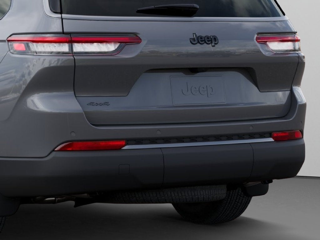 2027 Jeep Grand Cherokee L Laredo Altitude