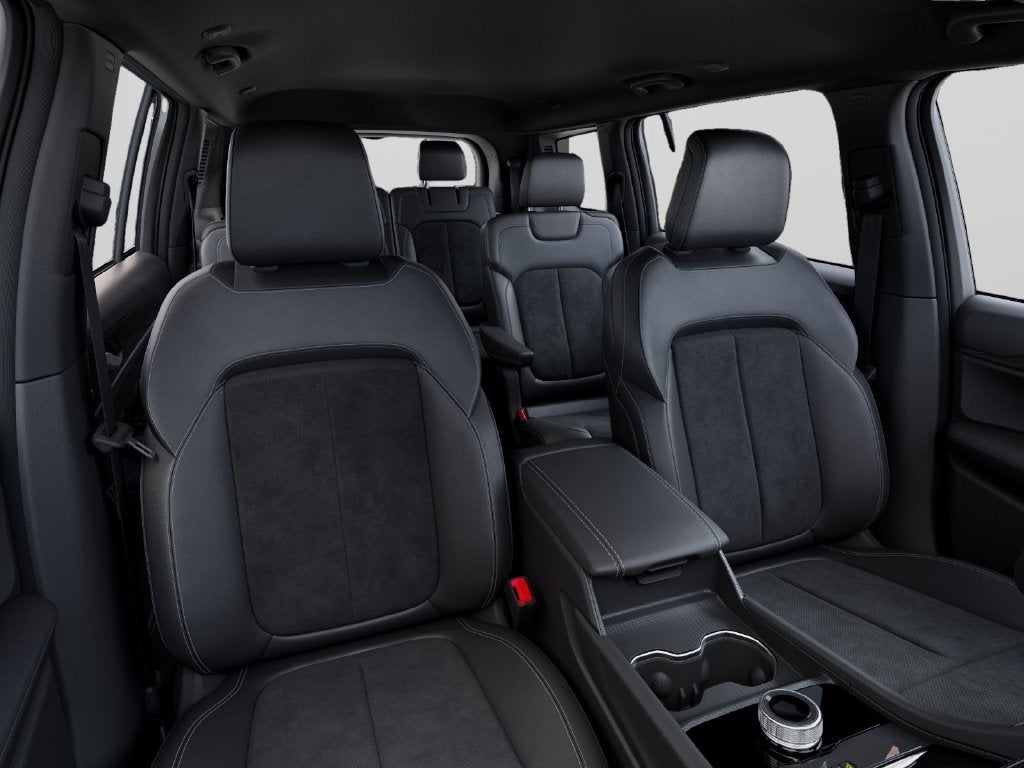 2027 Jeep Grand Cherokee L Laredo Altitude