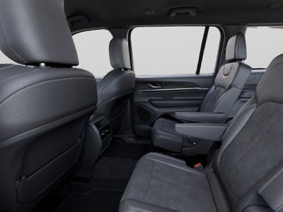2027 Jeep Grand Cherokee L Laredo Altitude