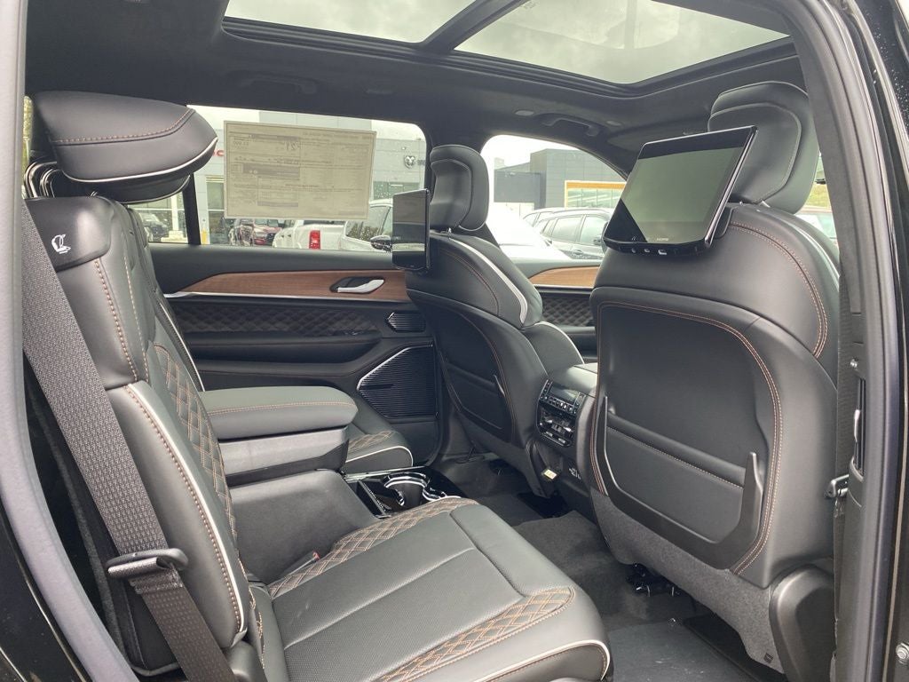 2025 Jeep Grand Cherokee L Summit