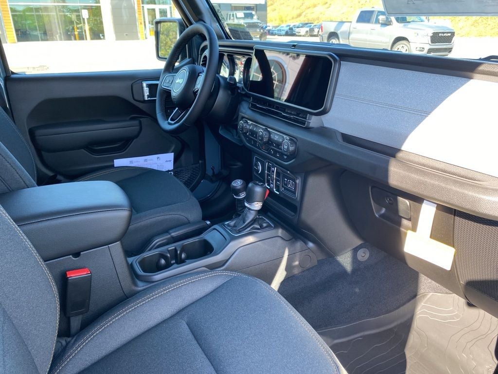 2025 Jeep Gladiator Sport S