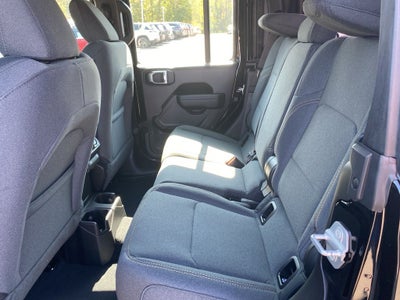 2025 Jeep Gladiator Sport