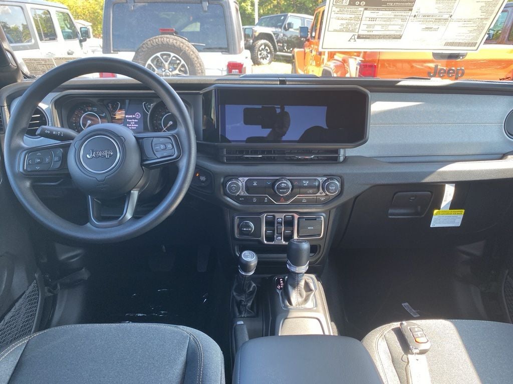 2025 Jeep Gladiator Sport