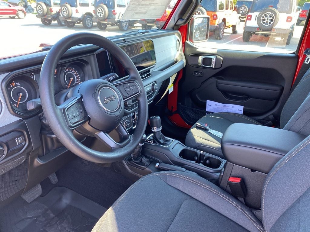 2025 Jeep Gladiator Sport