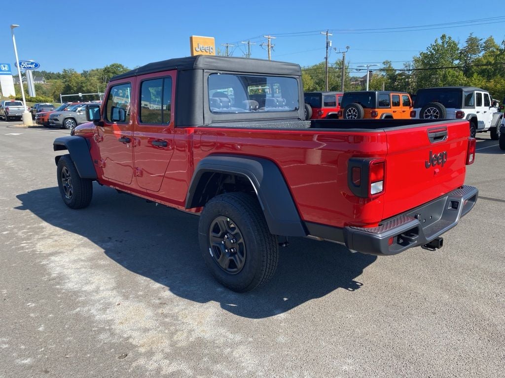 2025 Jeep Gladiator Sport