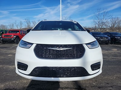 2026 Chrysler Pacifica Limited