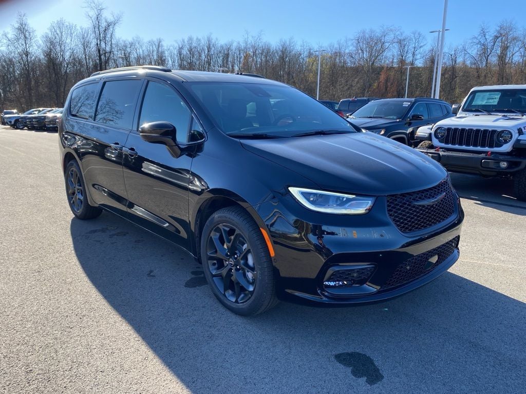 2026 Chrysler Pacifica Limited