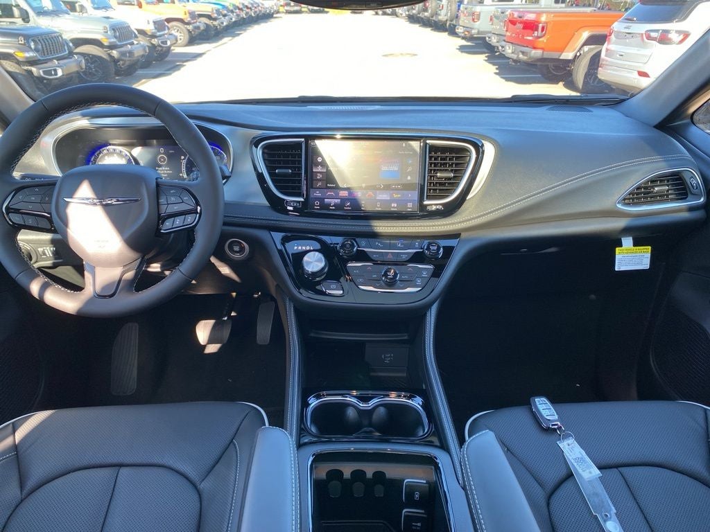 2026 Chrysler Pacifica Limited