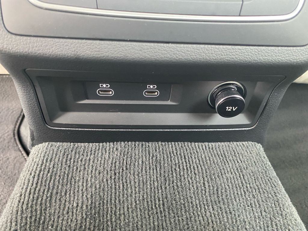 2024 Audi A6 45 Premium Plus quattro
