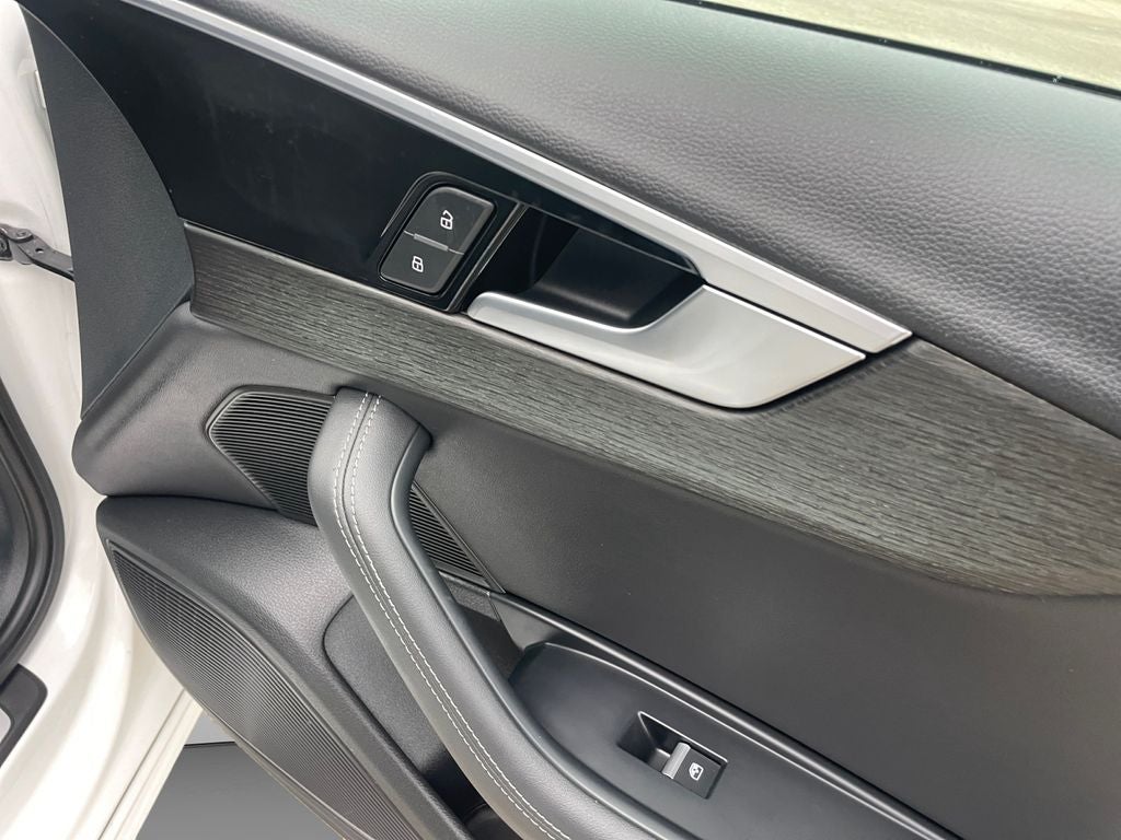 2021 Audi A4 45 S line Premium Plus quattro