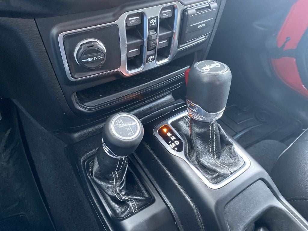 2019 Jeep Wrangler Sahara 4x4