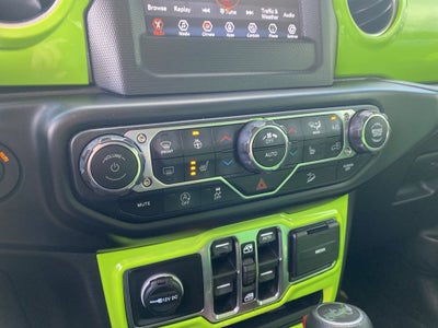 2019 Jeep Wrangler Sahara 4x4