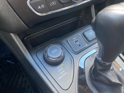 2023 Jeep Cherokee Altitude