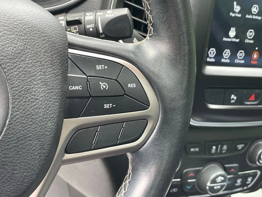 2021 Jeep Cherokee Latitude Lux