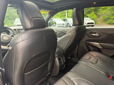 2021 Jeep Cherokee Latitude Lux