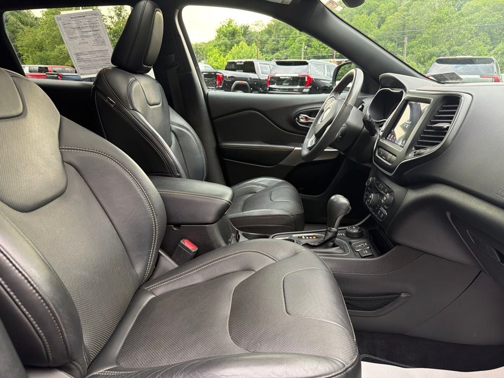 2021 Jeep Cherokee Latitude Lux