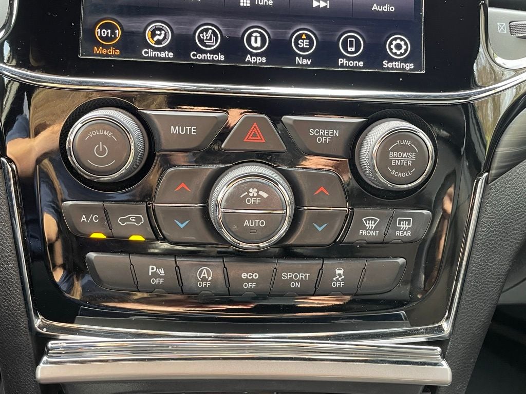 2021 Jeep Grand Cherokee Laredo X