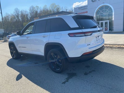 2023 Jeep Grand Cherokee Altitude 4x4