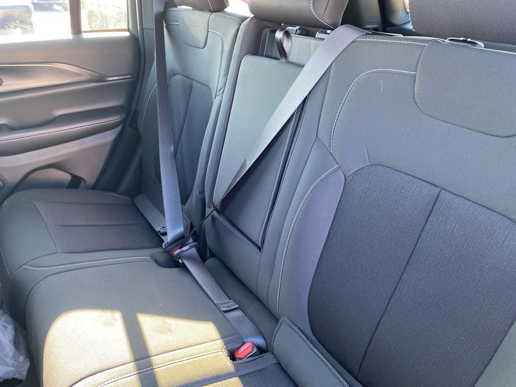 2026 Jeep Grand Cherokee GRAND CHEROKEE LAREDO 4X4