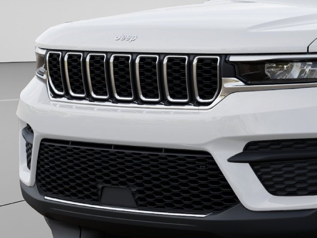 2027 Jeep Grand Cherokee Laredo X