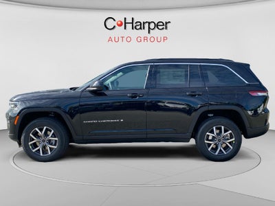 2027 Jeep Grand Cherokee Laredo