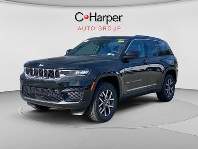 2027 Jeep Grand Cherokee Laredo