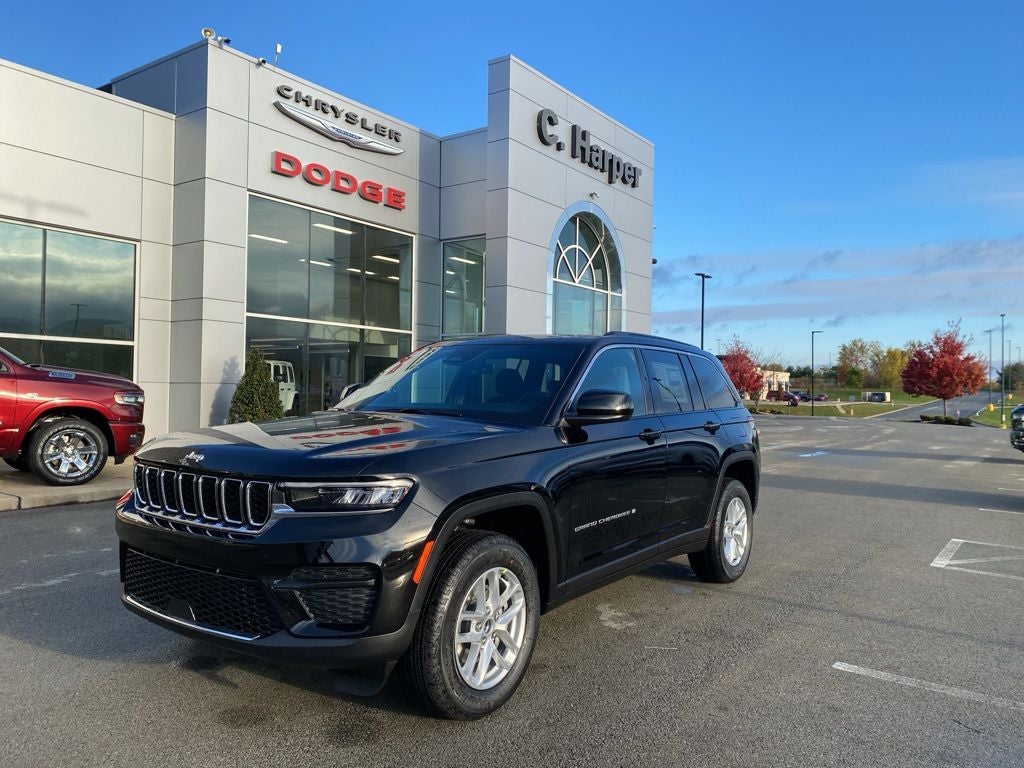 2025 Jeep Grand Cherokee GRAND CHEROKEE LAREDO X 4X4