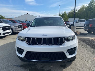 2023 Jeep Grand Cherokee Laredo