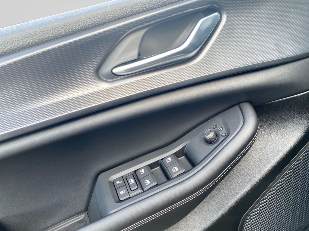 2027 Jeep Grand Cherokee Laredo X