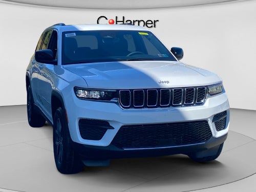 2027 Jeep Grand Cherokee Laredo
