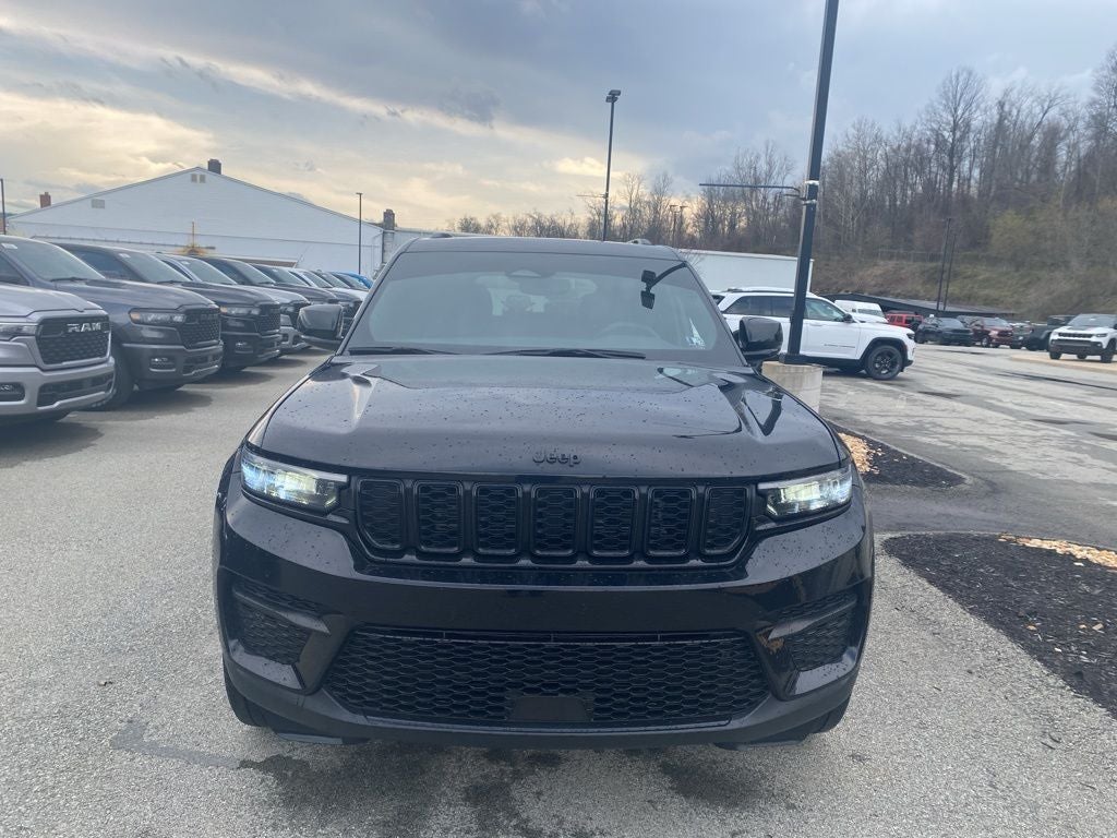 2023 Jeep Grand Cherokee Altitude