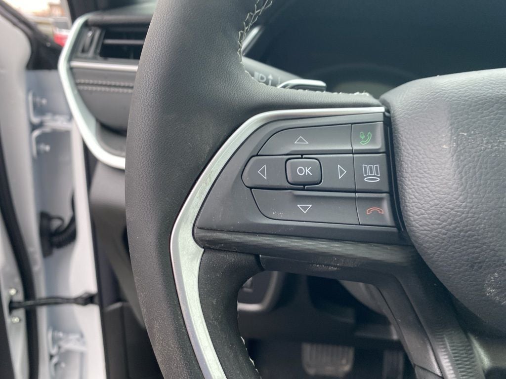 2026 Jeep Grand Cherokee GRAND CHEROKEE LAREDO X 4X4